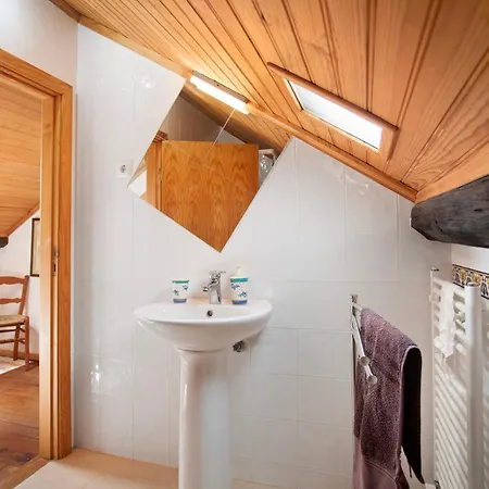 Holiday home Casa Do Largo Mendiga